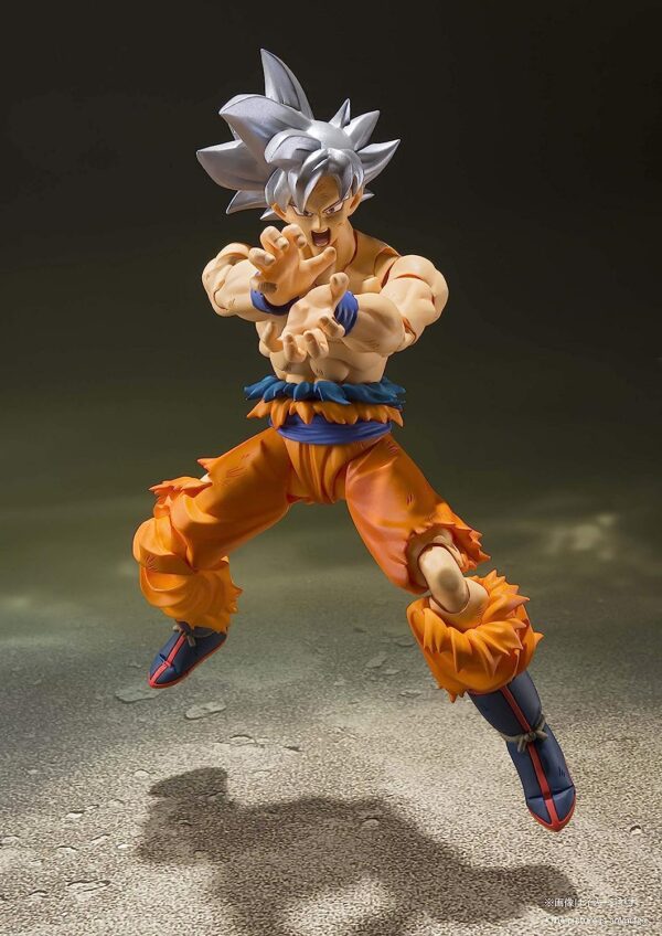 figura de Goku Ultra Instinct SH Figuarts figuras de Dragon ball articulables