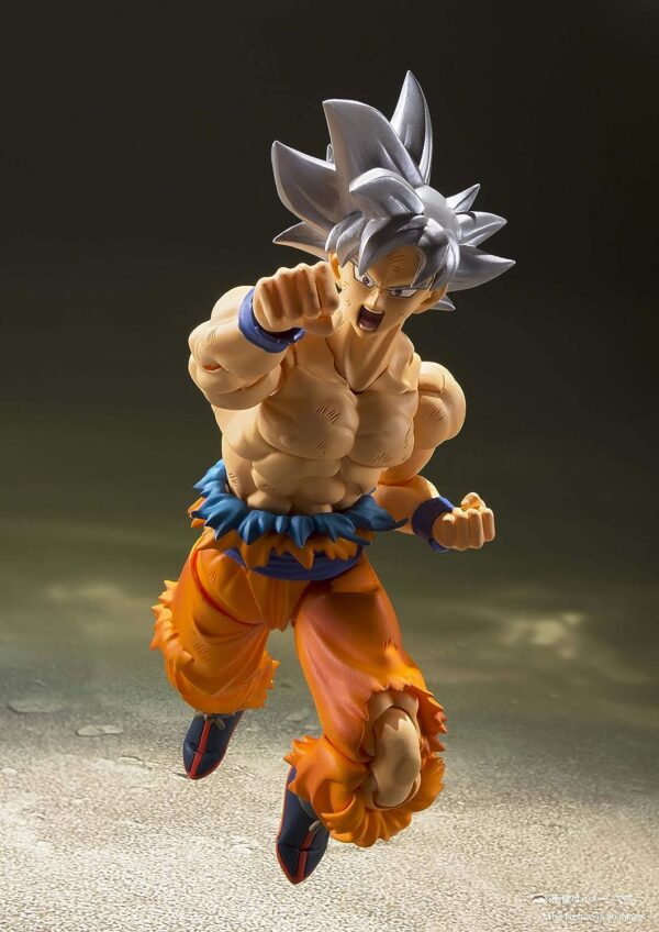 figura de Goku Ultra Instinct SH Figuarts figuras de Dragon ball articulables