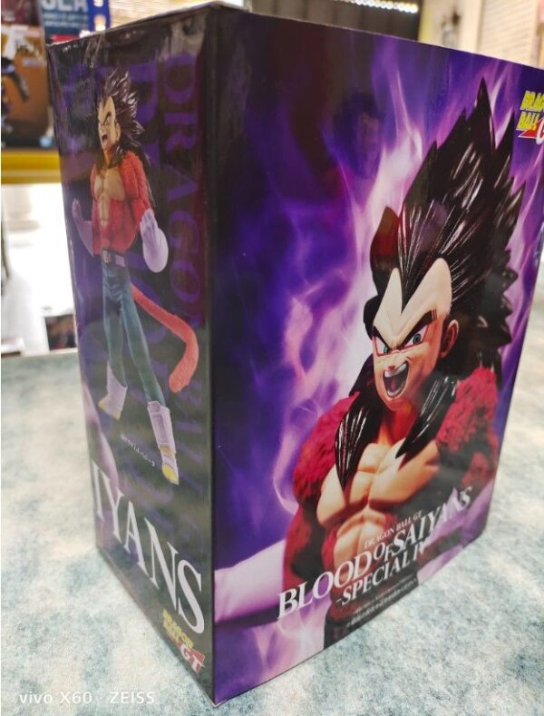 figura de vegeta Super Saiyan 4 Blood of Saiyans Banpresto